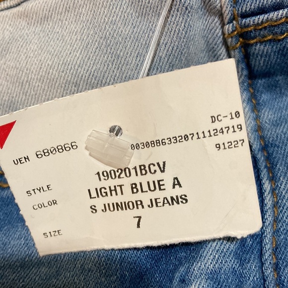 California Vintage ankle jeans size 7 junior stressed out.Great Christmas gift. - Picture 11 of 11